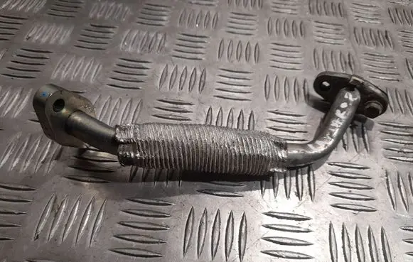 Chevrolet Camaro Engine coolant pipe/hose