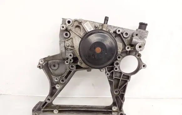 Mercedes-Benz C W205 Generator/alternator bracket A6512012409 A6512006001
