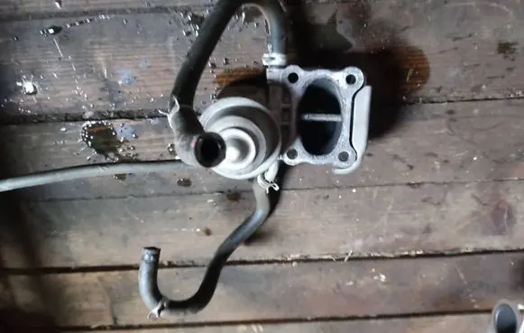 Honda CR-V EGR thermostat 