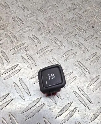 Audi A2 Fuel tank opening switch 8Z1959833