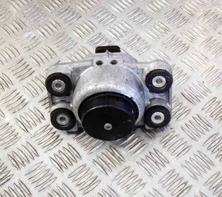 Land Rover Range Rover Sport L494 Engine mount bracket
