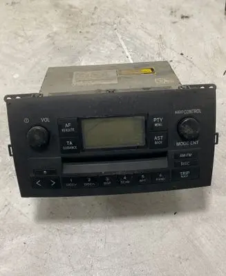 Toyota Corolla Verso E121 Radio/CD/DVD/GPS head unit 8612013060 41465 CQTS7170A