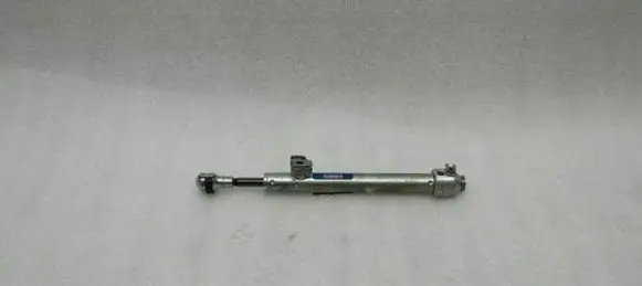 BMW M6 Convertible roof main ram cylinder 7019809
