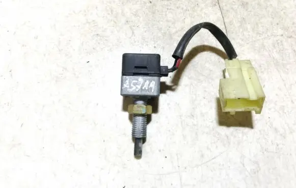 Hyundai Getz Brake pedal sensor switch 9384038000 93840-38000