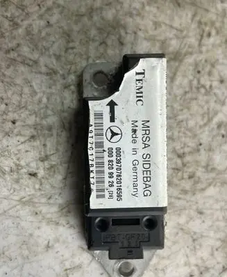 Mercedes-Benz E W210 Airbag deployment crash/impact sensor 0008209926