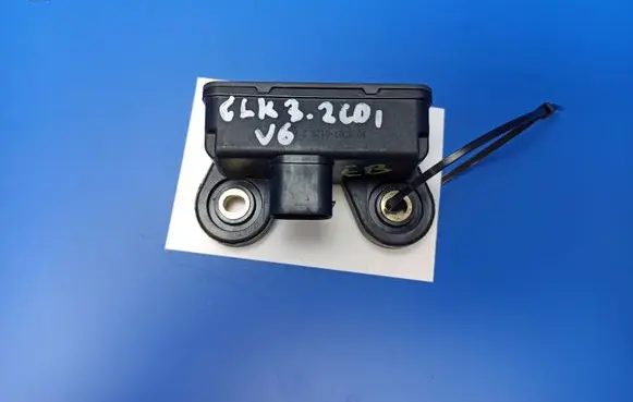 Mercedes-Benz B W245 ESP acceleration yaw rate sensor A0055422118
