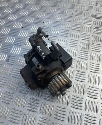Volkswagen Golf VI Fuel injection high pressure pump 03L130755E 111111084857