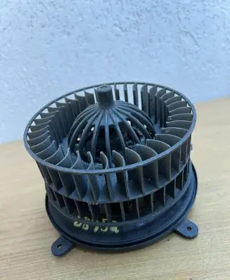 Mercedes-Benz E W210 Air conditioning (A/C) fan (condenser) A2108206210 D8452