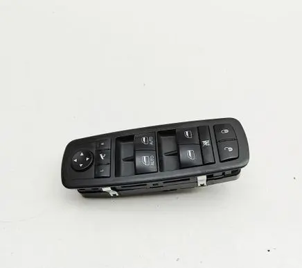 Jeep Grand Cherokee (WK) Electric window control switch 68030826AC