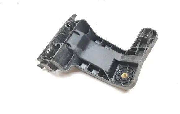 Mercedes-Benz A W177 Other engine bay part A2475010020