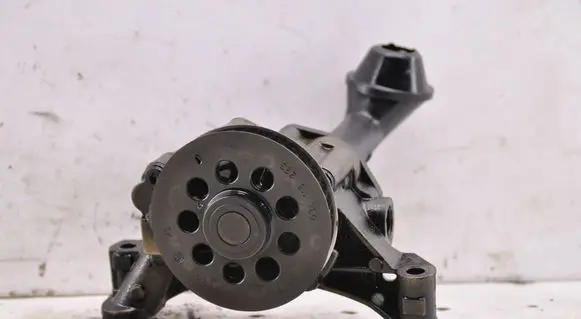 Volkswagen Golf VI Oil pump 03L115263 03L115105B