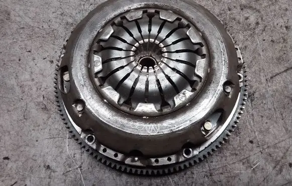 Skoda Octavia Mk2 (1Z) Clutch set kit R030105271D 036141032T 036141026