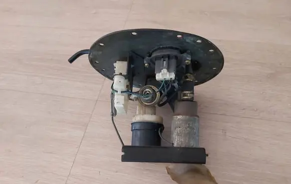 Toyota Avensis T220 In-tank fuel pump T22POMPA7A-FE