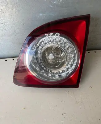 Volkswagen Golf Plus Tailgate rear/tail lights 5M0945094J 89033600