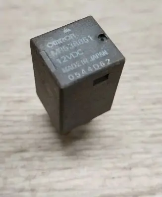Mitsubishi Grandis Other relay MR538851