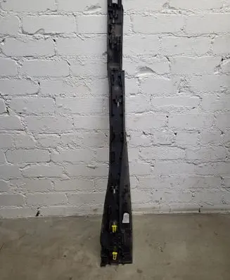 Volvo XC60 Center/middle under tray cover 6G9N9S282DA 6G919E312BC