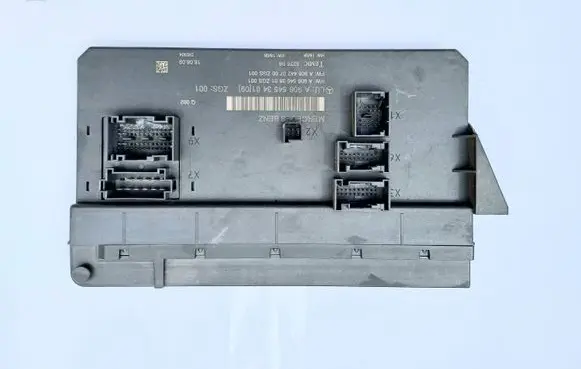 Mercedes-Benz Sprinter W906 Comfort/convenience module A9065453401 A9065453801 A9064420700