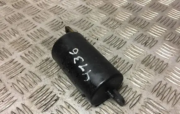 Volvo S40, V40 Breather/breather pipe/hose 8200034270