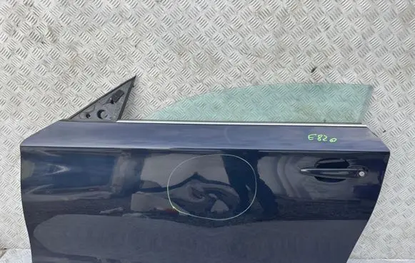 BMW 1 E82 E88 Front door 