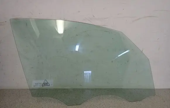 KIA Venga Sliding door window/glass 