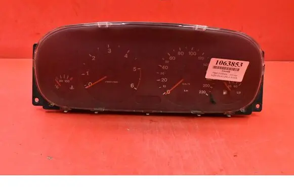 Opel Frontera B Speedometer (instrument cluster) 16240151