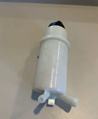 Volkswagen PASSAT B4 Power steering fluid tank/reservoir 330422371
