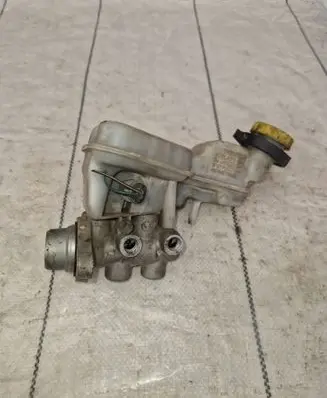 Dodge Caliber Master brake cylinder 628210006