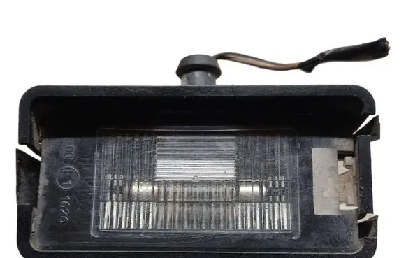 Seat Altea Number plate light 5P0943021