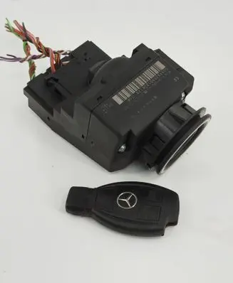 Mercedes-Benz Sprinter W906 Ignition lock A9069004100 3300302200 5033935901806128