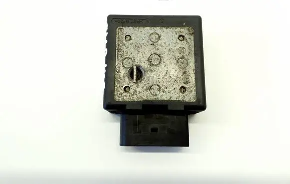 Skoda Superb B8 (3V) Fuel injection pump control unit/module 5Q0906121R