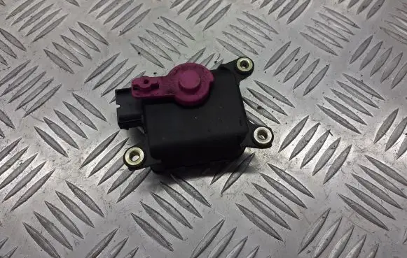 Skoda Octavia Mk1 (1U) A/C air flow flap actuator/motor 1J190751C