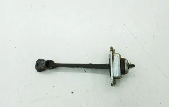 Opel Antara Rear door check strap stopper