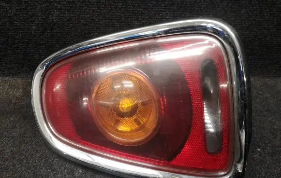 Mini One - Cooper Coupe R56 Rear/tail lights 2757012 2757010