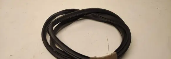 KIA Rio Rear door rubber seal (on body) 