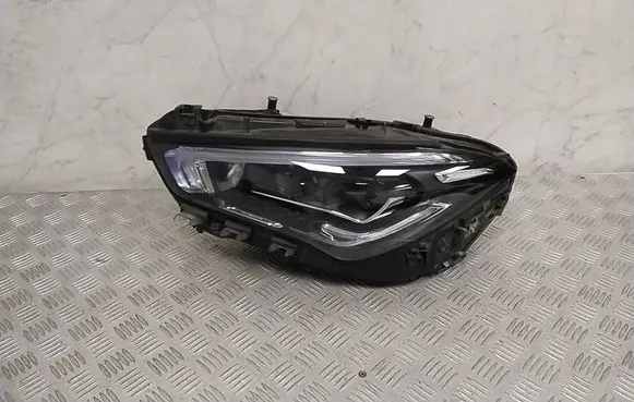Mercedes-Benz CLA C118 X118 Headlight/headlamp A1189068900