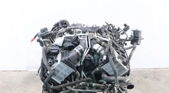 BMW M5 Engine S63B44B 2348668 2348670