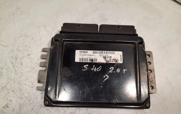 Volvo S40, V40 Engine control unit/module S108212004C P30611520