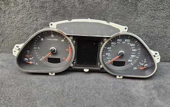 Audi Q7 4L Speedometer (instrument cluster) 4L0920983T 503002325205