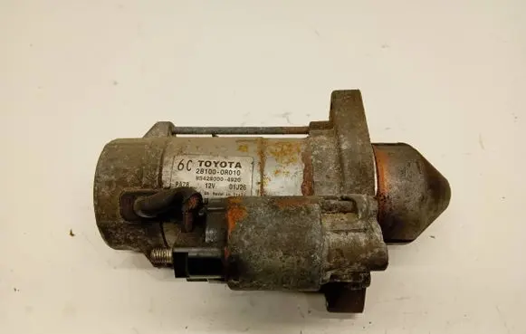 Toyota Corolla Verso AR10 Starter motor 281000R010