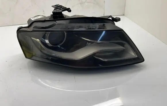 Audi A4 S4 B8 8K Headlight/headlamp 0301240272 8K0941004C LE07A6164