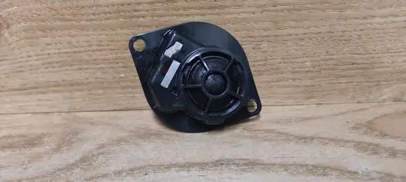 Volvo C70 Front door high frequency speaker 30679338