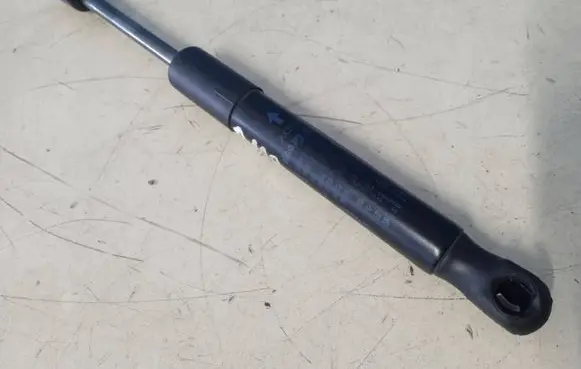 Mini One - Cooper R57 Front bonnet/hood damper/strut 7148864