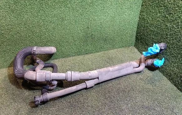 Renault Master III Engine coolant pipe/hose 215015155R