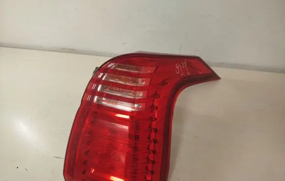 Peugeot 5008 Rear/tail lights 9672666680