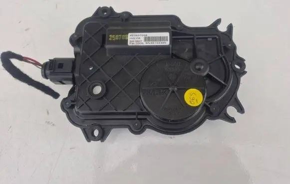 Audi A8 S8 D3 4E Front door soft close latching motor 4E0837059