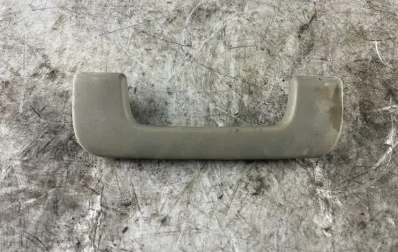 Audi A4 S4 B6 8E 8H Front interior roof grab handle 8E0857607
