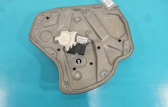 Skoda Octavia Mk2 (1Z) Rear door window regulator with motor 5K0959704A IMPRK1526794