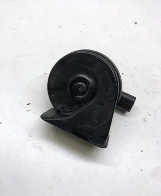 Volkswagen Golf VII Horn signal 5Q0951221
