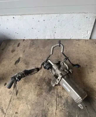 Renault Master III EGR valve cooler 147355889R