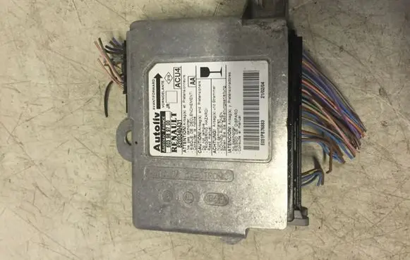 Renault Scenic II - Grand scenic II Airbag control unit/module 8200340431